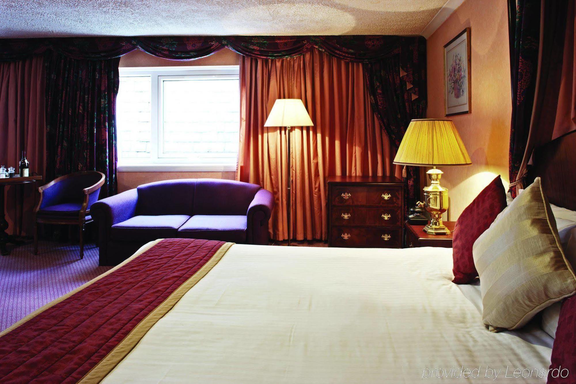 Copthorne Aberdeen Hotel Стая снимка